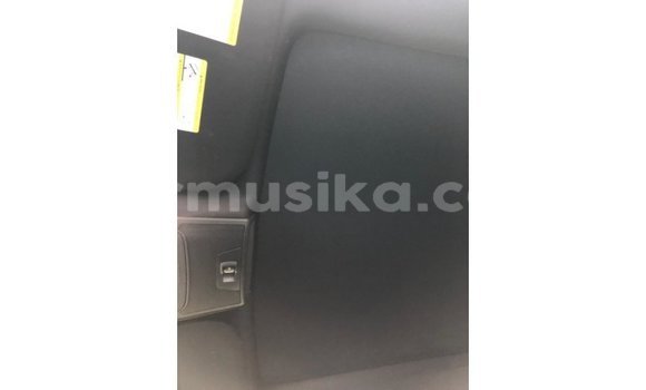 Buy Import Ford Club Wagon White Car in Import - Dubai in Harare Buy Import Ford Club Wagon White Car in Import - Dubai in Harare