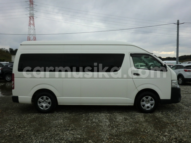 Big with watermark toyota hiace matabeleland south beitbridge 29132