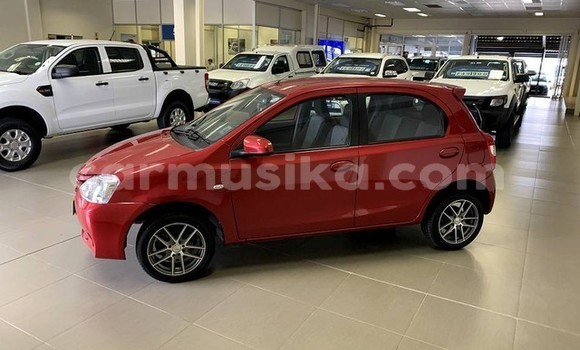 Buy Used Toyota Etios Red Car in Beitbridge in Matabeleland South