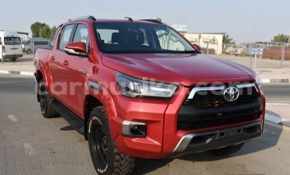 Acheter Occasion Voiture Toyota Hilux Rouge à Beitbridge, Matabeleland South Acheter Occasion Voiture Toyota Hilux Rouge à Beitbridge, Matabeleland South