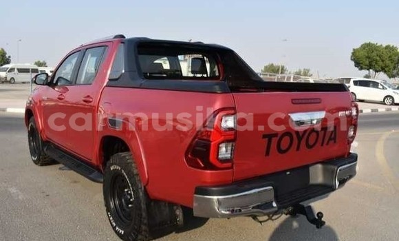 Acheter Occasion Voiture Toyota Hilux Rouge à Beitbridge, Matabeleland South Acheter Occasion Voiture Toyota Hilux Rouge à Beitbridge, Matabeleland South
