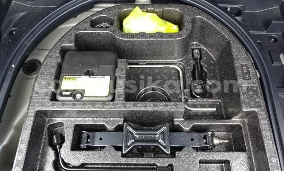 Acheter Occasion Voiture Toyota Auris Gris à Beitbridge, Matabeleland South Acheter Occasion Voiture Toyota Auris Gris à Beitbridge, Matabeleland South