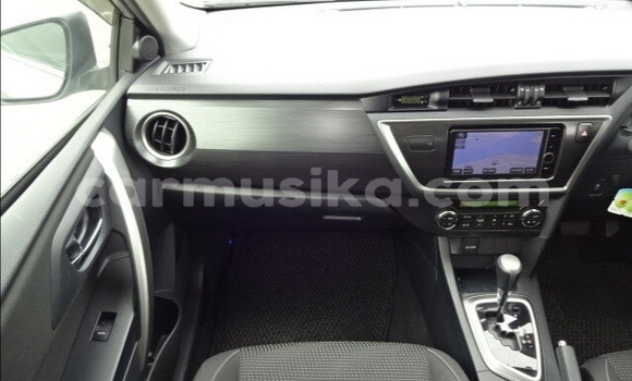 Acheter Occasion Voiture Toyota Auris Gris à Beitbridge, Matabeleland South Acheter Occasion Voiture Toyota Auris Gris à Beitbridge, Matabeleland South