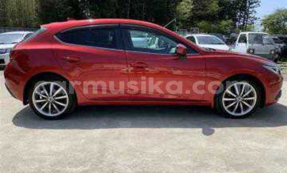 Buy Used Mazda Axela Red Car in Beitbridge in Matabeleland South Buy Used Mazda Axela Red Car in Beitbridge in Matabeleland South
