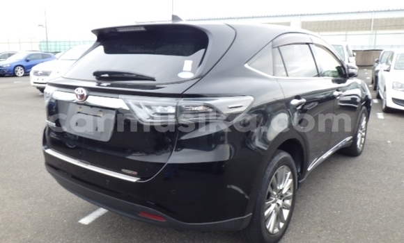 Tenga Tsaru Toyota Harrier Nhema Mota in Beitbridge in Matabeleland South Tenga Tsaru Toyota Harrier Nhema Mota in Beitbridge in Matabeleland South