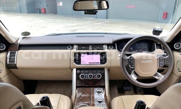 Acheter Occasion Voiture Land Rover Range Rover Noir à Beitbridge, Matabeleland South Acheter Occasion Voiture Land Rover Range Rover Noir à Beitbridge, Matabeleland South