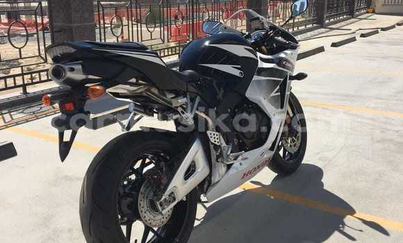Tenga Tsaru Honda CBR 600RR Chena Bike in Harare in Harare Tenga Tsaru Honda CBR 600RR Chena Bike in Harare in Harare