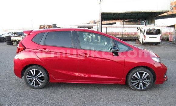 Acheter Occasion Voiture Honda Fit Rouge à Beitbridge, Matabeleland South Acheter Occasion Voiture Honda Fit Rouge à Beitbridge, Matabeleland South