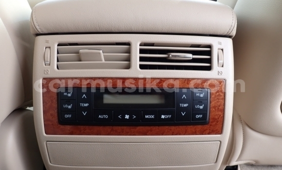 Buy Used Toyota Land Cruiser Black Car in Beitbridge in Matabeleland South Buy Used Toyota Land Cruiser Black Car in Beitbridge in Matabeleland South