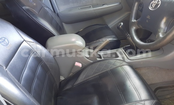 Buy Used Toyota DA Silver Truck in Harare in Harare Buy Used Toyota DA Silver Truck in Harare in Harare