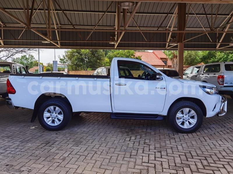 Big with watermark toyota hilux matabeleland south beitbridge 29155