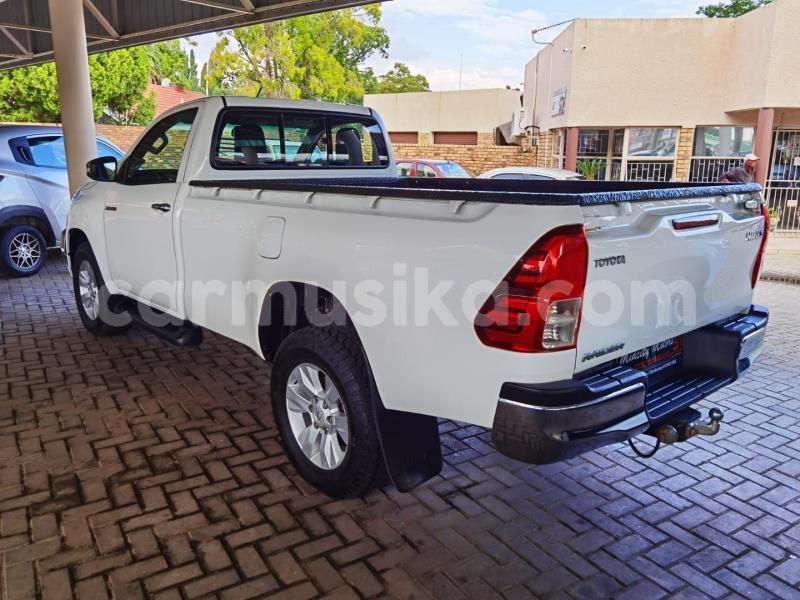 Big with watermark toyota hilux matabeleland south beitbridge 29155