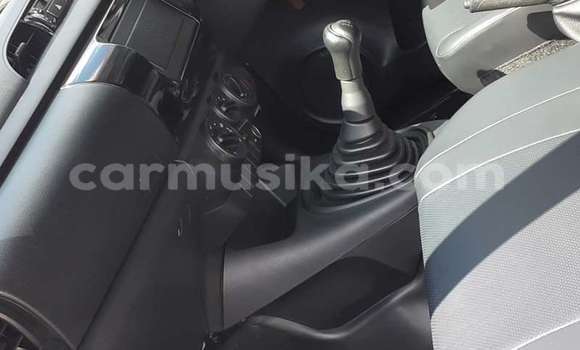 Acheter Occasion Voiture Toyota Hilux Blanc à Beitbridge, Matabeleland South Acheter Occasion Voiture Toyota Hilux Blanc à Beitbridge, Matabeleland South