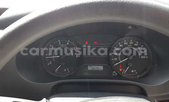 Acheter Occasion Voiture Toyota Hilux Blanc à Beitbridge, Matabeleland South Acheter Occasion Voiture Toyota Hilux Blanc à Beitbridge, Matabeleland South