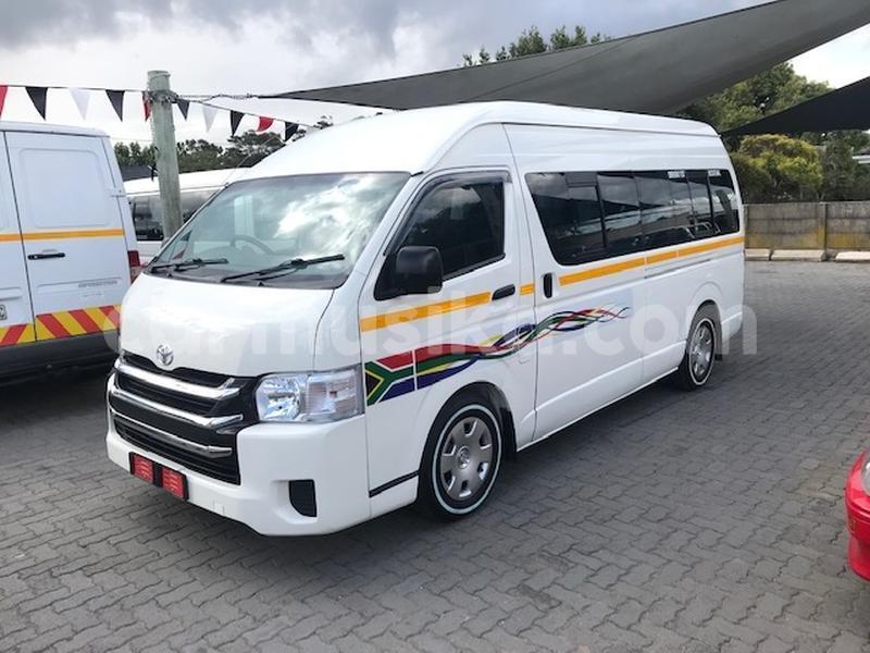 Big with watermark toyota hiace matabeleland south beitbridge 29159