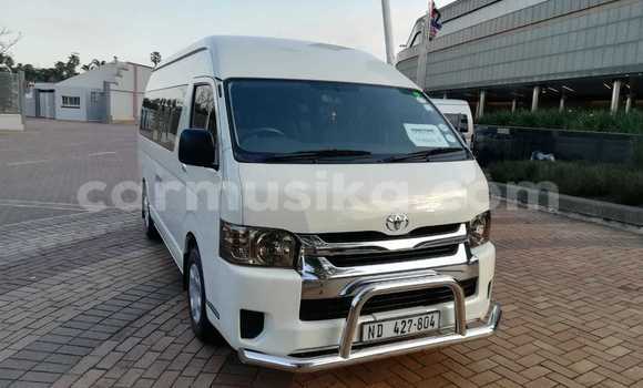 Acheter Occasion Voiture Toyota Hiace Blanc à Beitbridge, Matabeleland South