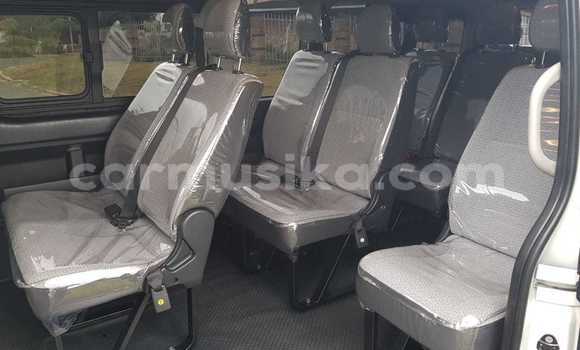 Acheter Occasion Voiture Toyota Hiace Blanc à Beitbridge, Matabeleland South Acheter Occasion Voiture Toyota Hiace Blanc à Beitbridge, Matabeleland South