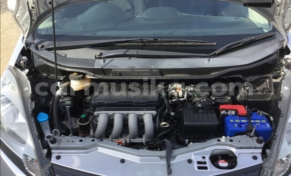 Buy Used Honda Fit Silver Car in Beitbridge in Matabeleland South Buy Used Honda Fit Silver Car in Beitbridge in Matabeleland South