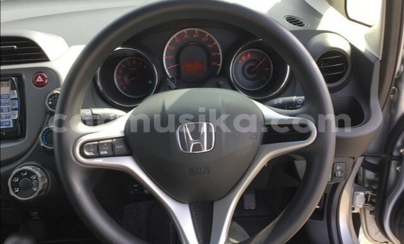 Buy Used Honda Fit Silver Car in Beitbridge in Matabeleland South Buy Used Honda Fit Silver Car in Beitbridge in Matabeleland South