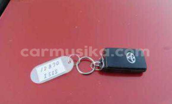 Acheter Occasion Voiture Toyota ISis Rouge à Beitbridge, Matabeleland South Acheter Occasion Voiture Toyota ISis Rouge à Beitbridge, Matabeleland South