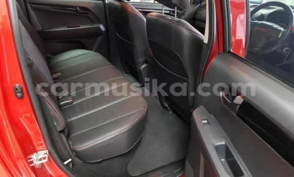 Tenga Tsaru Isuzu KB Tsvuku Mota in Beitbridge in Matabeleland South Tenga Tsaru Isuzu KB Tsvuku Mota in Beitbridge in Matabeleland South