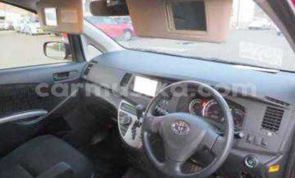 Acheter Occasion Voiture Toyota ISis Rouge à Beitbridge, Matabeleland South Acheter Occasion Voiture Toyota ISis Rouge à Beitbridge, Matabeleland South