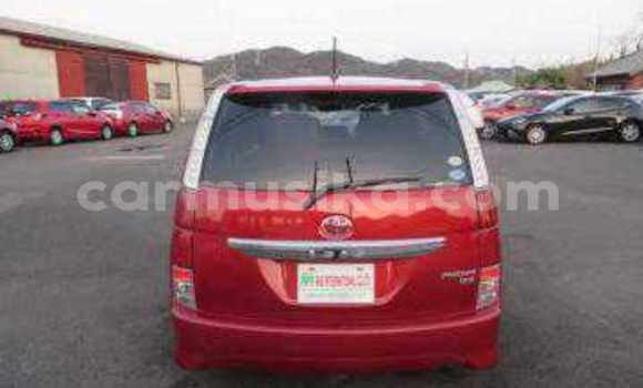 Acheter Occasion Voiture Toyota ISis Rouge à Beitbridge, Matabeleland South Acheter Occasion Voiture Toyota ISis Rouge à Beitbridge, Matabeleland South