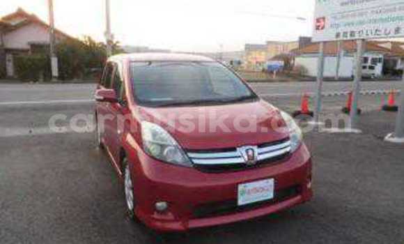 Acheter Occasion Voiture Toyota ISis Rouge à Beitbridge, Matabeleland South Acheter Occasion Voiture Toyota ISis Rouge à Beitbridge, Matabeleland South