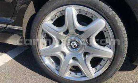 Acheter Occasion Voiture Bentley Continental Flying Spur Beige à Beitbridge, Matabeleland South Acheter Occasion Voiture Bentley Continental Flying Spur Beige à Beitbridge, Matabeleland South