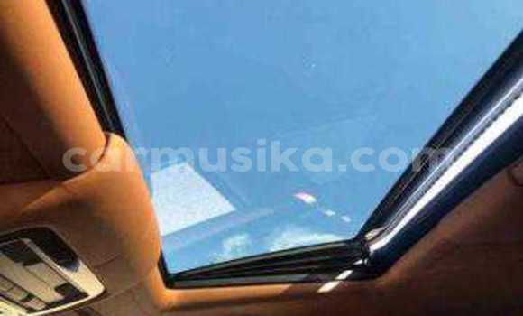 Acheter Occasion Voiture Bentley Continental Flying Spur Beige à Beitbridge, Matabeleland South Acheter Occasion Voiture Bentley Continental Flying Spur Beige à Beitbridge, Matabeleland South