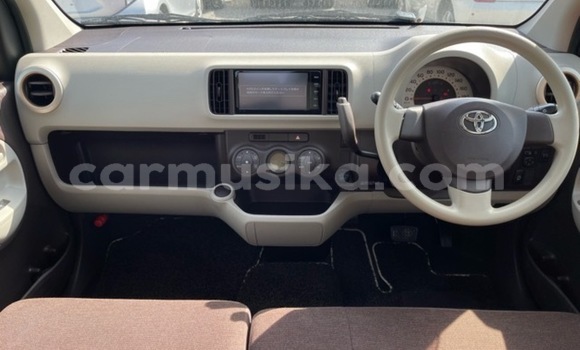 Acheter Occasion Voiture Toyota Passo Rouge à Beitbridge, Matabeleland South Acheter Occasion Voiture Toyota Passo Rouge à Beitbridge, Matabeleland South