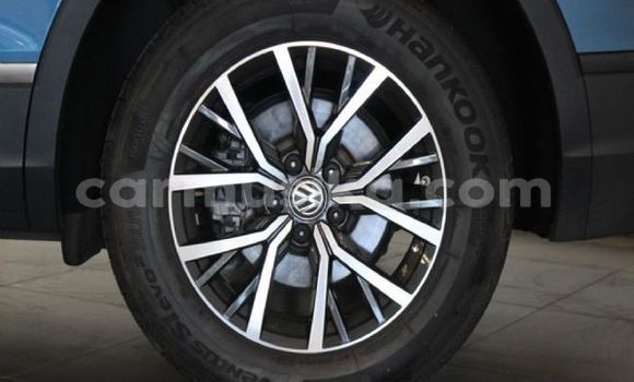 Acheter Occasion Voiture Volkswagen Tiguan Bleu à Avondale, Harare Acheter Occasion Voiture Volkswagen Tiguan Bleu à Avondale, Harare