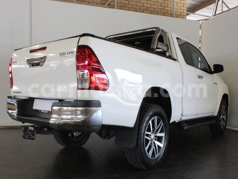 Big with watermark toyota hilux harare borrowdale 29176