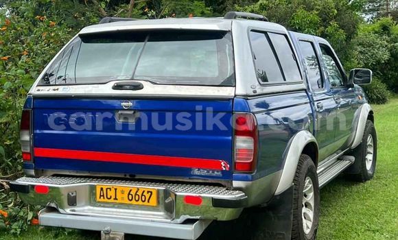 Buy Used Nissan Navara Blue Car in Harare in Harare Buy Used Nissan Navara Blue Car in Harare in Harare