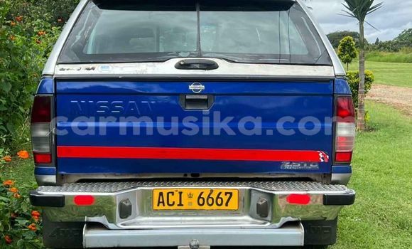 Buy Used Nissan Navara Blue Car in Harare in Harare Buy Used Nissan Navara Blue Car in Harare in Harare