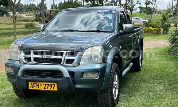 Nunua Ilio tumika Isuzu KB Nyingine Gari ndani ya Harare nchini Harare