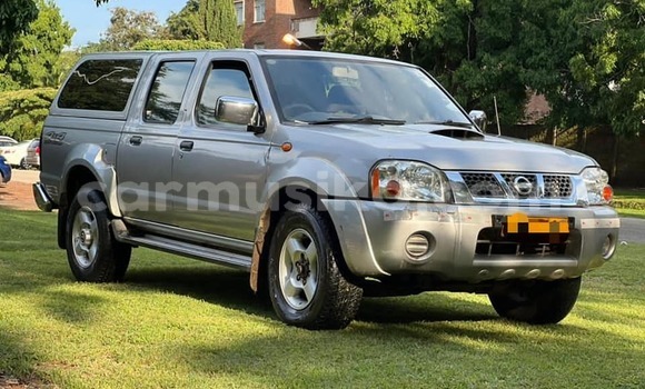 Buy Used Nissan Navara Silver Car in Harare in Harare Buy Used Nissan Navara Silver Car in Harare in Harare