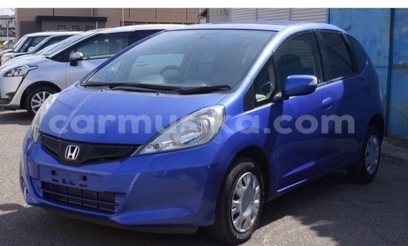 Nunua Ilio tumika Honda Fit Bluu Gari ndani ya Beitbridge nchini Matabeleland Kusini