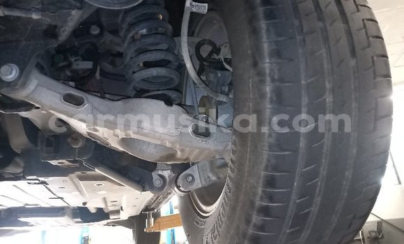 Acheter Occasion Voiture Land Rover Range Rover Rouge à Bulawayo, Bulawayo Acheter Occasion Voiture Land Rover Range Rover Rouge à Bulawayo, Bulawayo