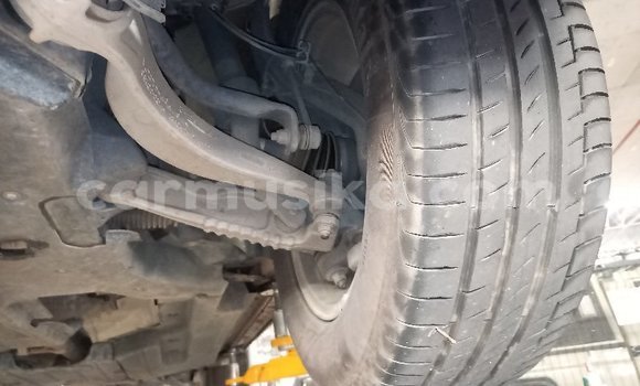 Acheter Occasion Voiture Land Rover Range Rover Rouge à Bulawayo, Bulawayo Acheter Occasion Voiture Land Rover Range Rover Rouge à Bulawayo, Bulawayo