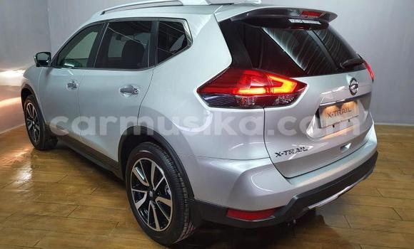 Nunua Ilio tumika Nissan X–Trail Fedha Gari ndani ya Beitbridge nchini Matabeleland Kusini Nunua Ilio tumika Nissan X–Trail Fedha Gari ndani ya Beitbridge nchini Matabeleland Kusini