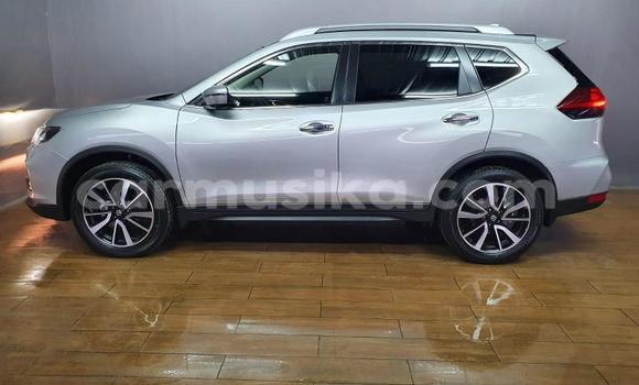 Nunua Ilio tumika Nissan X–Trail Fedha Gari ndani ya Beitbridge nchini Matabeleland Kusini Nunua Ilio tumika Nissan X–Trail Fedha Gari ndani ya Beitbridge nchini Matabeleland Kusini