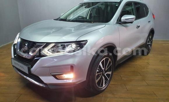 Nunua Ilio tumika Nissan X–Trail Fedha Gari ndani ya Beitbridge nchini Matabeleland Kusini Nunua Ilio tumika Nissan X–Trail Fedha Gari ndani ya Beitbridge nchini Matabeleland Kusini