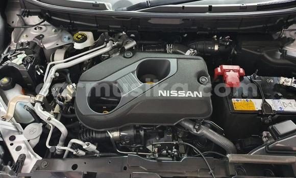 Nunua Ilio tumika Nissan X–Trail Fedha Gari ndani ya Beitbridge nchini Matabeleland Kusini Nunua Ilio tumika Nissan X–Trail Fedha Gari ndani ya Beitbridge nchini Matabeleland Kusini