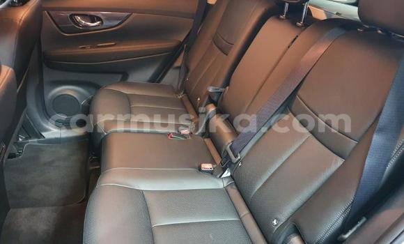 Nunua Ilio tumika Nissan X–Trail Fedha Gari ndani ya Beitbridge nchini Matabeleland Kusini Nunua Ilio tumika Nissan X–Trail Fedha Gari ndani ya Beitbridge nchini Matabeleland Kusini