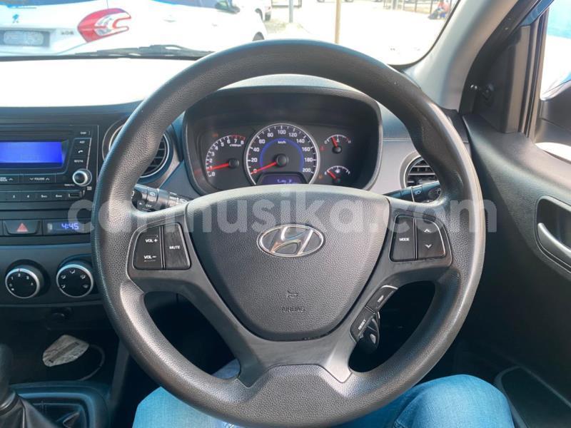 Big with watermark hyundai i10 matabeleland south beitbridge 29208