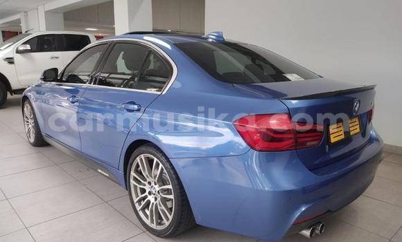 Tenga Tsaru BMW 3–Series Bhuruu Mota in Beitbridge in Matabeleland South Tenga Tsaru BMW 3–Series Bhuruu Mota in Beitbridge in Matabeleland South