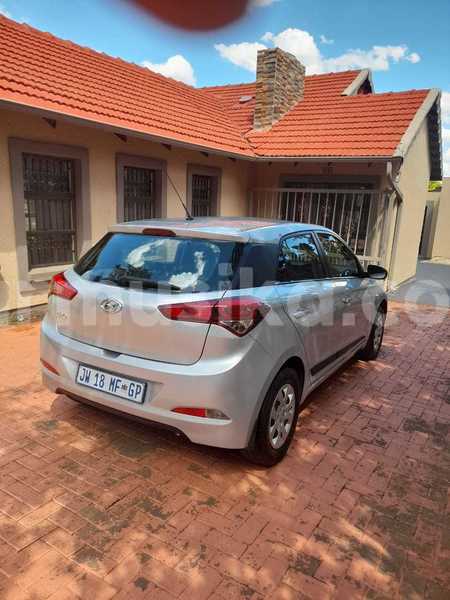 Big with watermark hyundai i20 matabeleland south beitbridge 29219