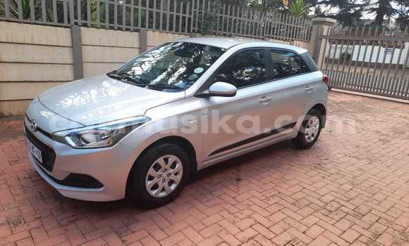 Tenga Tsaru Hyundai i20 Sirivha Mota in Beitbridge in Matabeleland South Tenga Tsaru Hyundai i20 Sirivha Mota in Beitbridge in Matabeleland South