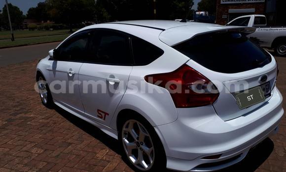 Tenga Tsaru Ford Focus ST Chena Mota in Beitbridge in Matabeleland South Tenga Tsaru Ford Focus ST Chena Mota in Beitbridge in Matabeleland South